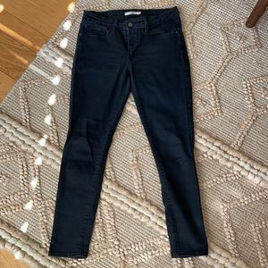 Levi’s 711 skinny